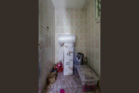 Casa à venda com 95m², 3 quartos e 2 vagasQuarto de Serviço