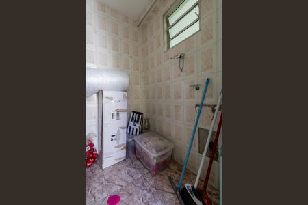 Casa à venda com 95m², 3 quartos e 2 vagasQuarto de Serviço