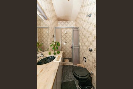 Casa à venda com 161m², 3 quartos e 4 vagas Casa à venda com 161m², 3 quartos e 4 vagasBanheiro da Suíte