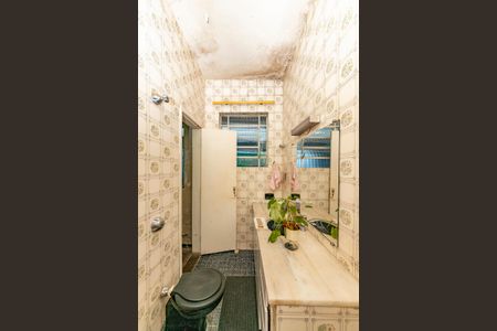 Casa à venda com 161m², 3 quartos e 4 vagas Casa à venda com 161m², 3 quartos e 4 vagasBanheiro da Suíte