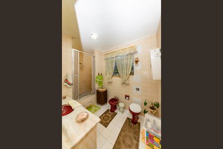 Casa à venda com 161m², 3 quartos e 4 vagas Casa à venda com 161m², 3 quartos e 4 vagasBanheiro Social