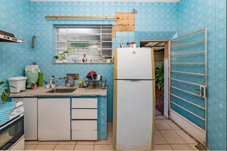 Casa à venda com 161m², 3 quartos e 4 vagas Casa à venda com 161m², 3 quartos e 4 vagasCozinha