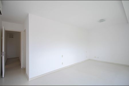 Apartamento para alugar com 270m², 3 quartos e 3 vagas Apartamento para alugar com 270m², 3 quartos e 3 vagasSuíte 1