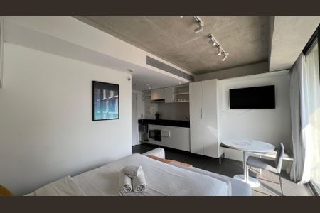 Studio para alugar com 28m², 1 quarto e sem vagaStudio