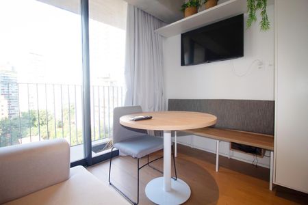 Apartamento para alugar com 28m², 1 quarto e sem vagaSala/Quarto