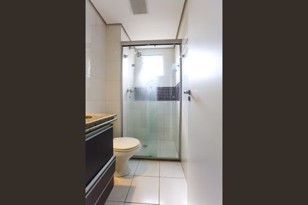 Apartamento à venda com 81m², 2 quartos e 2 vagasBanheiro da Suíte 1