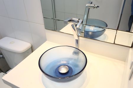 Apartamento à venda com 81m², 2 quartos e 2 vagasBanheiro