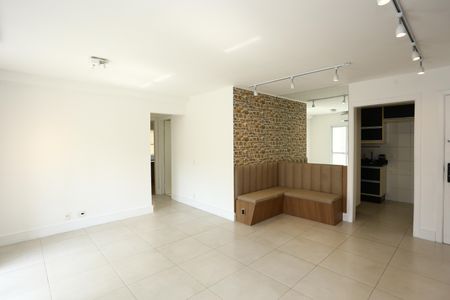 Apartamento à venda com 81m², 2 quartos e 2 vagasSala