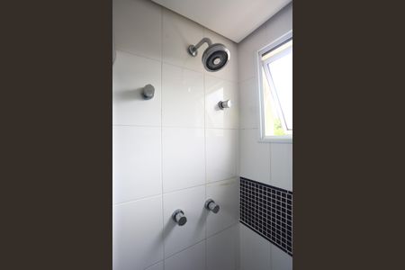 Apartamento à venda com 81m², 2 quartos e 2 vagasBanheiro da Suíte 1