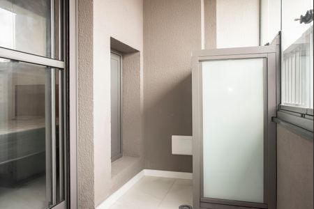 Varanda de kitnet/studio para alugar com 1 quarto, 28m² em Vila Clementino, São Paulo