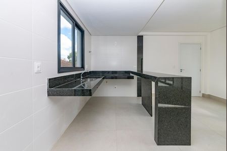 Apartamento à venda com 167m², 2 quartos e 2 vagasCozinha