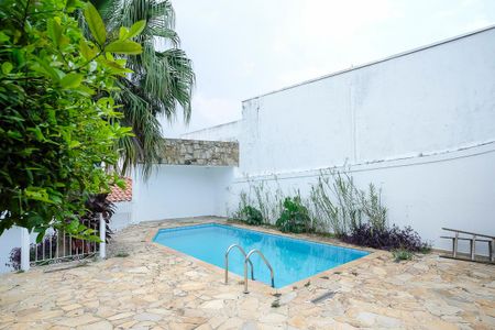 Casa à venda com 495m², 3 quartos e 5 vagasÁrea de lazer