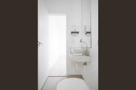 Casa à venda com 495m², 3 quartos e 5 vagasBanheiro da suíte 2