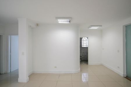 Casa à venda com 495m², 3 quartos e 5 vagasSala