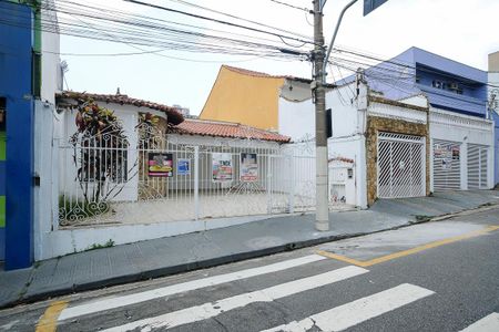 Casa à venda com 495m², 3 quartos e 5 vagasFachada + plaquinha