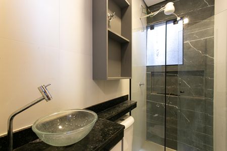 Apartamento para alugar com 50m², 2 quartos e sem vaga Apartamento para alugar com 50m², 2 quartos e sem vagaBanheiro