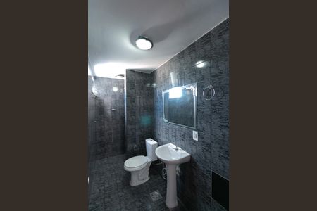 Apartamento à venda com 103m², 3 quartos e sem vaga Apartamento à venda com 103m², 3 quartos e sem vagaBanheiro Social