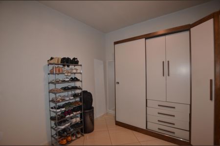 Apartamento para alugar com 60m², 2 quartos e sem vagaQuarto 1