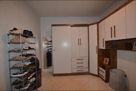 Apartamento para alugar com 60m², 2 quartos e sem vagaQuarto 1