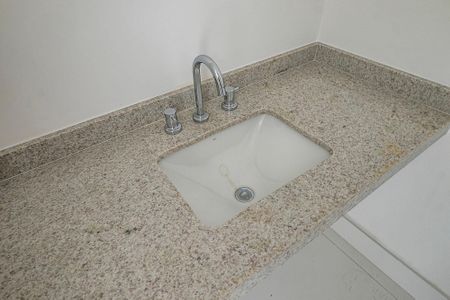 Apartamento à venda com 44m², 1 quarto e 1 vagaSuíte - Banheiro