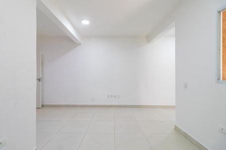 Casa para alugar com 60m², 1 quarto e 1 vaga Casa para alugar com 60m², 1 quarto e 1 vagaSala