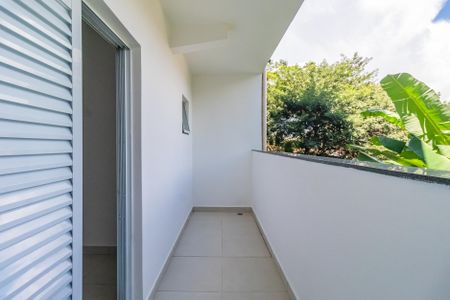 Casa para alugar com 60m², 1 quarto e 1 vaga Casa para alugar com 60m², 1 quarto e 1 vagaVaranda