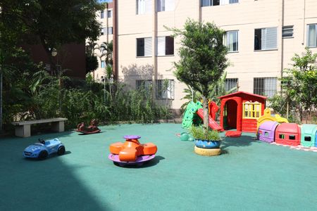 Apartamento para alugar com 75m², 2 quartos e 1 vagaÁrea comum - Playground 1