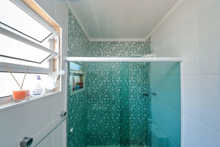 Casa à venda com 151m², 4 quartos e 2 vagasBanheiro 1