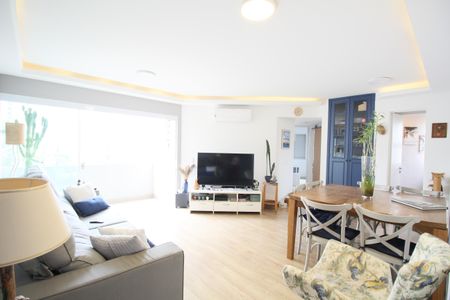 Apartamento para alugar com 80m², 2 quartos e 2 vagasSala