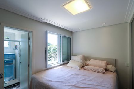 Apartamento à venda com 79m², 3 quartos e 2 vagas Apartamento à venda com 79m², 3 quartos e 2 vagasSuíte