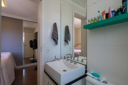 Apartamento à venda com 79m², 3 quartos e 2 vagas Apartamento à venda com 79m², 3 quartos e 2 vagasBanheiro da Suíte