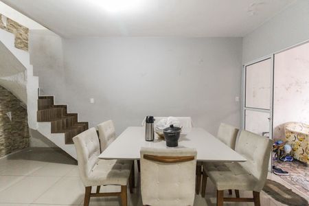 Casa à venda com 228m², 4 quartos e 1 vagaCopa