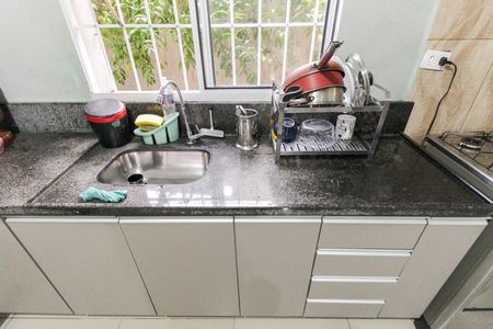 Casa à venda com 228m², 4 quartos e 1 vagaCozinha