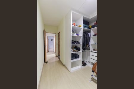 Casa à venda com 228m², 4 quartos e 1 vagaCloset da Suíte