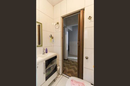 Casa à venda com 228m², 4 quartos e 1 vagaBanheiro Social 2