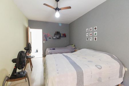 Casa à venda com 228m², 4 quartos e 1 vagaQuarto 2