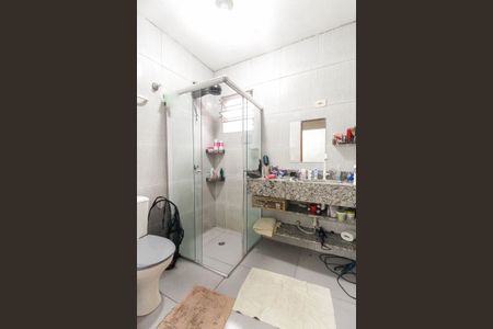 Casa à venda com 228m², 4 quartos e 1 vagaBanheiro Social 1