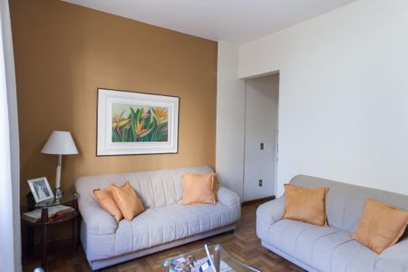 Apartamento à venda com 66m², 2 quartos e sem vagaSala