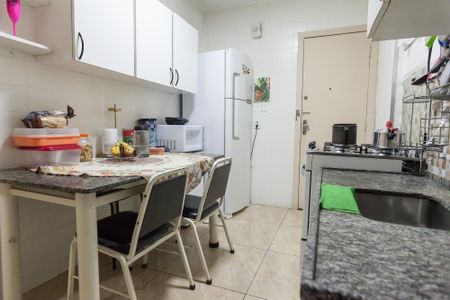 Apartamento à venda com 66m², 2 quartos e sem vagaCozinha