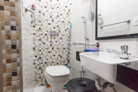 Apartamento à venda com 66m², 2 quartos e sem vagaBanheiro da Suíte