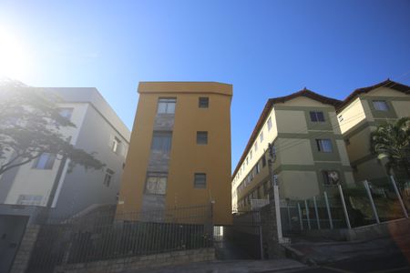 Apartamento à venda com 103m², 3 quartos e 1 vagaFachada