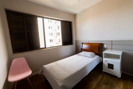 Apartamento à venda com 420m², 4 quartos e 4 vagas Apartamento à venda com 420m², 4 quartos e 4 vagasQuarto 1