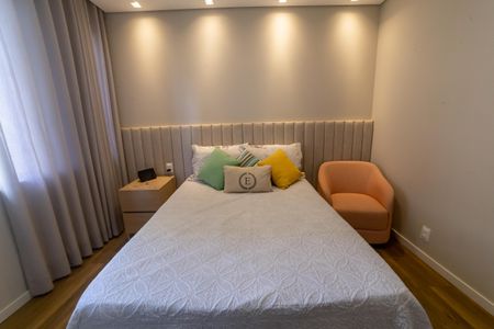 Apartamento à venda com 420m², 4 quartos e 4 vagas Apartamento à venda com 420m², 4 quartos e 4 vagasSuíte 2