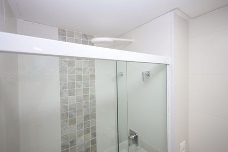 Apartamento à venda com 156m², 4 quartos e 2 vagas Apartamento à venda com 156m², 4 quartos e 2 vagasBanheiro da Suíte 2