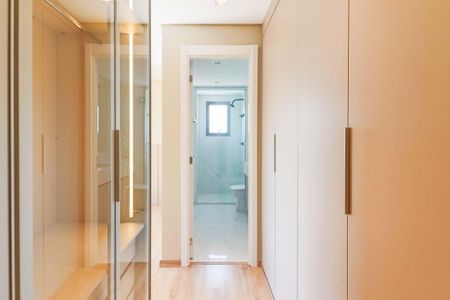 Apartamento para alugar com 141m², 2 quartos e 2 vagas Apartamento para alugar com 141m², 2 quartos e 2 vagasQuarto 2 Suite