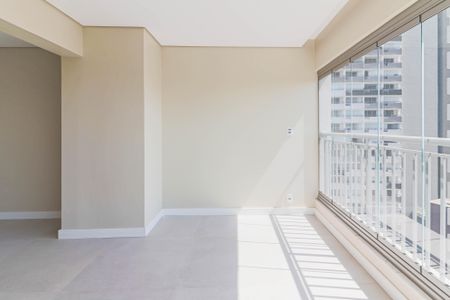 Apartamento para alugar com 141m², 2 quartos e 2 vagas Apartamento para alugar com 141m², 2 quartos e 2 vagasVaranda Sala