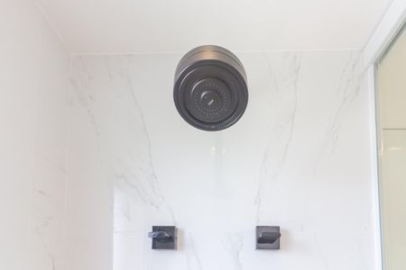 Apartamento para alugar com 141m², 2 quartos e 2 vagas Apartamento para alugar com 141m², 2 quartos e 2 vagasBanheiro Quarto 2 Suite