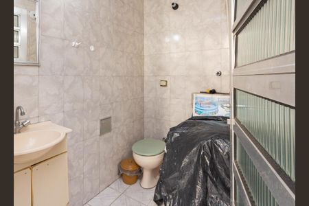 Casa à venda com 210m², 4 quartos e 2 vagas