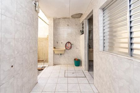 Casa à venda com 210m², 4 quartos e 2 vagas