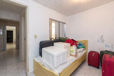 Casa à venda com 210m², 4 quartos e 2 vagas